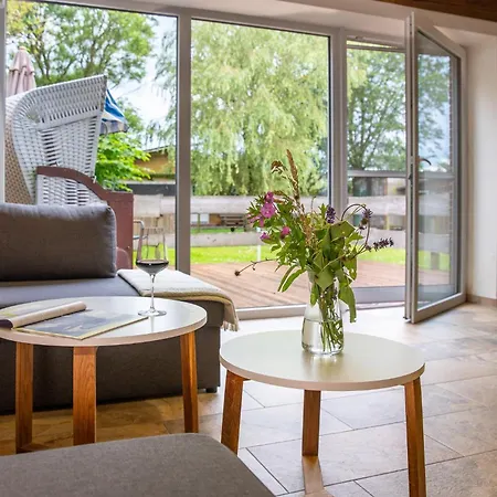 Daire Traumhafte Nordsee Ferienwohnung: 150qm Barrierefrei & Familienfreundlich Nahe Sankt Peter Ording