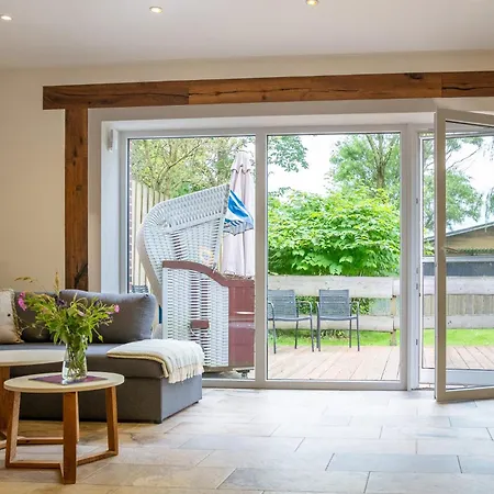 Traumhafte Nordsee Ferienwohnung: 150qm Barrierefrei & Familienfreundlich Nahe Sankt Peter Ording Apartment Tumlauer Koog