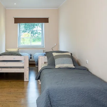 Traumhafte Nordsee Ferienwohnung: 150qm Barrierefrei & Familienfreundlich Nahe Sankt Peter Ording Tumlauer Koog