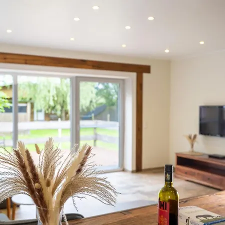 Traumhafte Nordsee Ferienwohnung: 150qm Barrierefrei & Familienfreundlich Nahe Sankt Peter Ording *