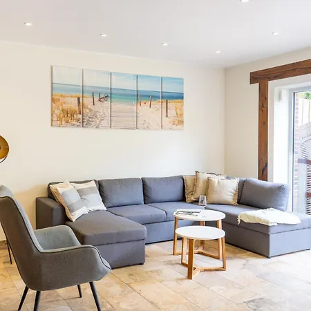 Daire Traumhafte Nordsee Ferienwohnung: 150qm Barrierefrei & Familienfreundlich Nahe Sankt Peter Ording Tumlauer Koog