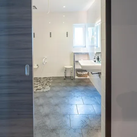 Traumhafte Nordsee Ferienwohnung: 150qm Barrierefrei & Familienfreundlich Nahe Sankt Peter Ording * Tumlauer Koog